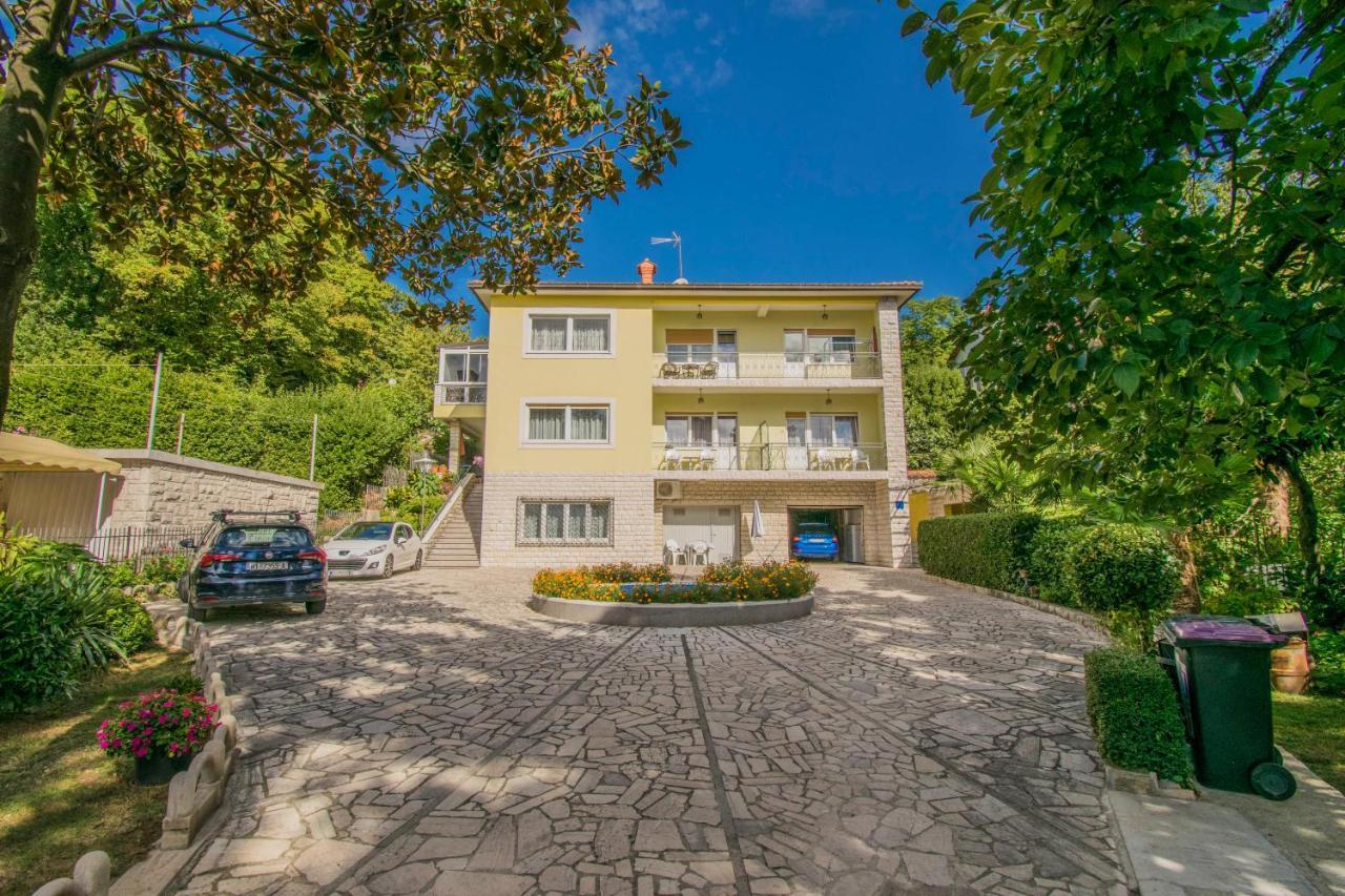 Apartments Anita Near Opatija With Private Parking Matulji Exterior photo