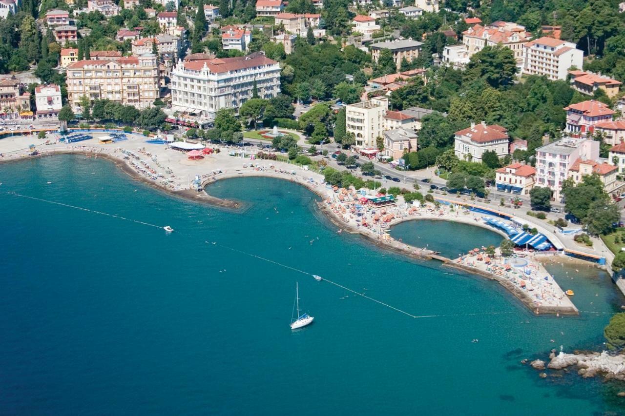 Apartments Anita Near Opatija With Private Parking Matulji Exterior photo